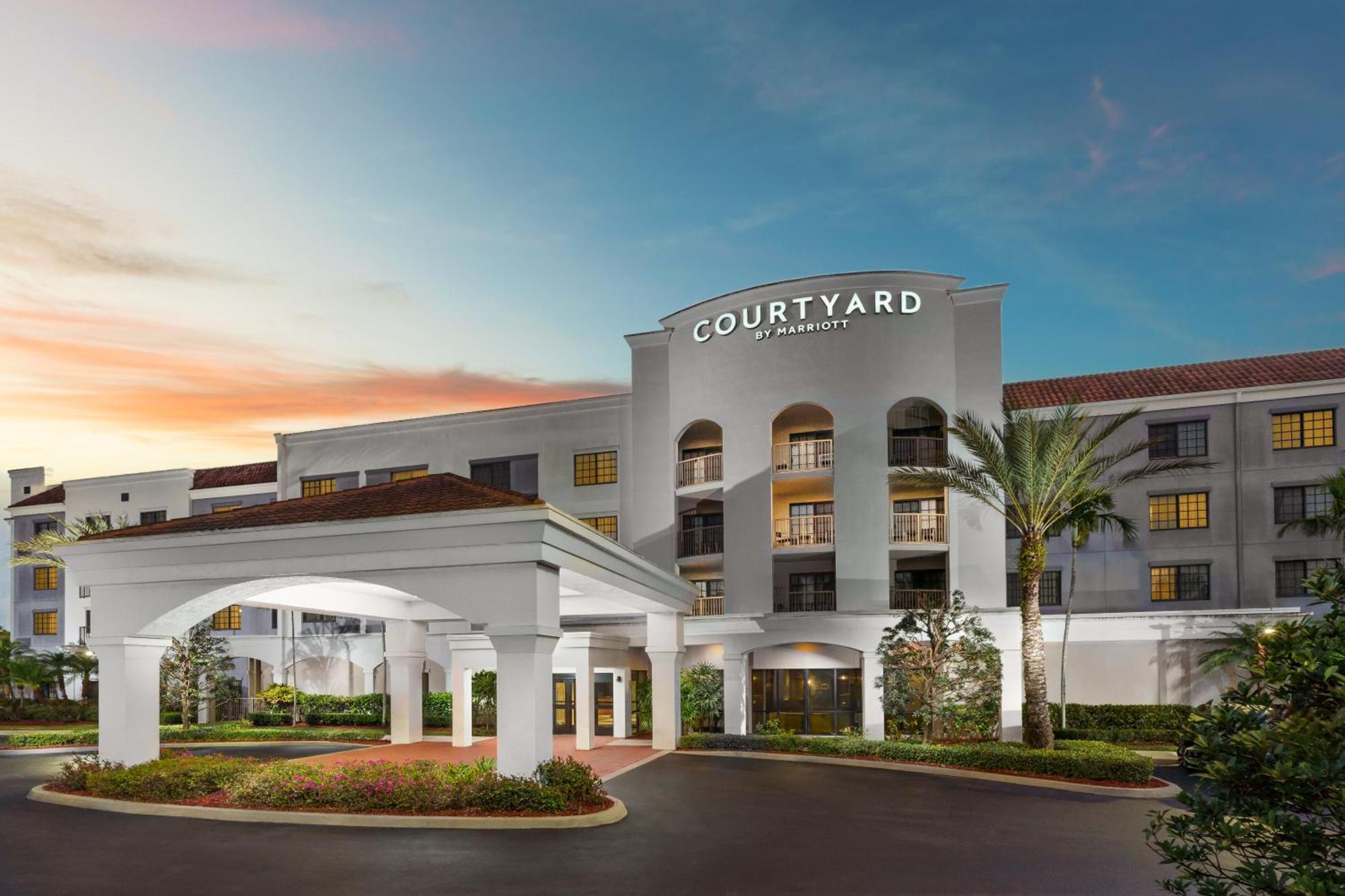 Courtyard By Marriott Stuart Hotell Eksteriør bilde