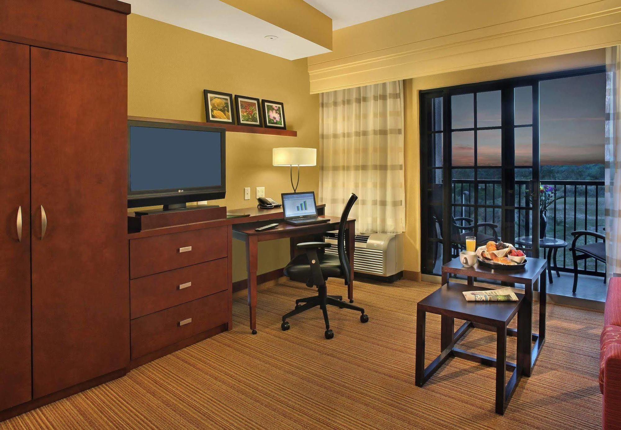 Courtyard By Marriott Stuart Hotell Eksteriør bilde